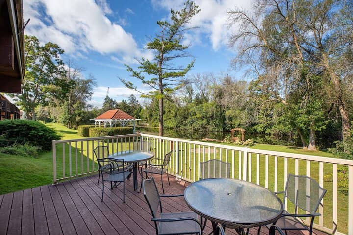 BBQ/picnic area