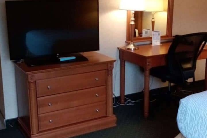 Room amenity